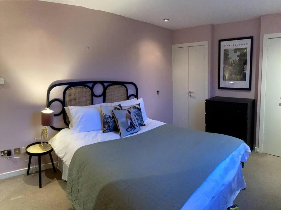 Stylish 2 Bed Accessible Flat Perfect Location Apartment Glasgow Ngoại thất bức ảnh